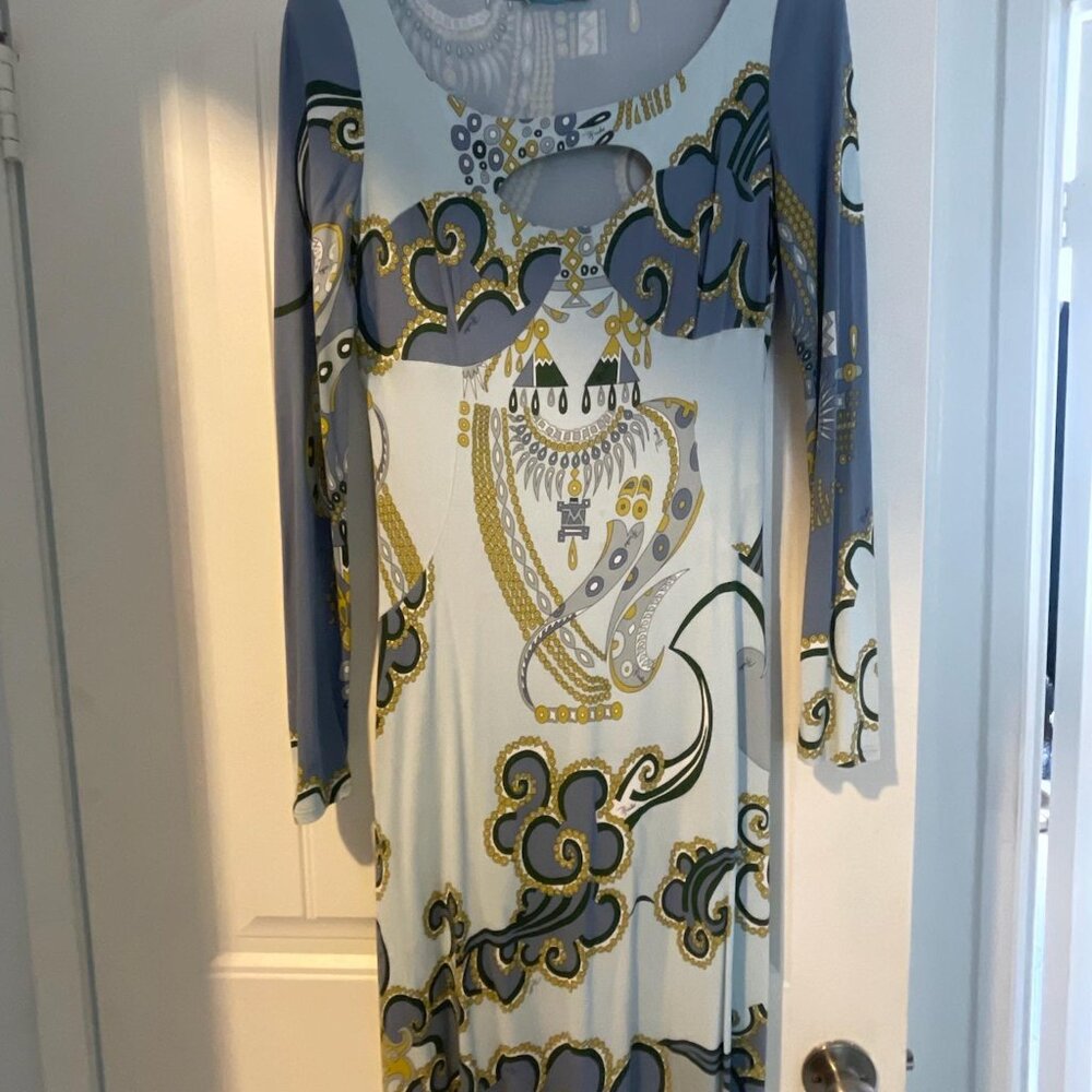 Beautiful Emilio Pucci Dress Mid-Length Dress in Great Condition Size US 10
